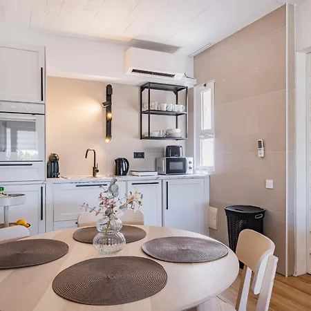 Apartment Sunny Near Oura
